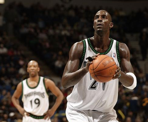 吸引了不少 吸引了不少