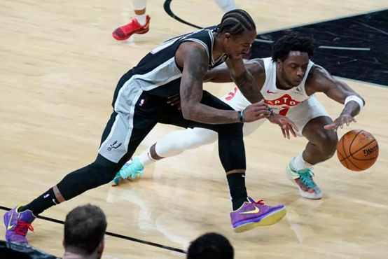 8次助攻 8次助攻